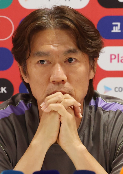 [한국 축구] FIFA 랭킹 '7계단 추락' 32위 수모… 스페인 1위 등극 속 쓸쓸한 홍명보호의 결말