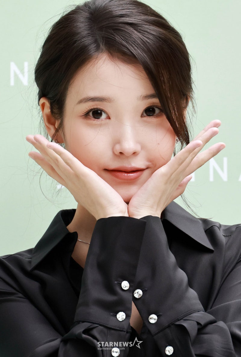 "콘서트 당분간 무리" 아이유, 결국 9월 컴백 전면 연기 선언