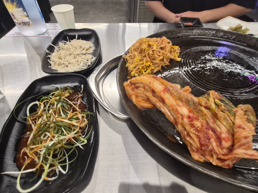 할매솥뚜껑삼겹살 검단왕길점 사진 2