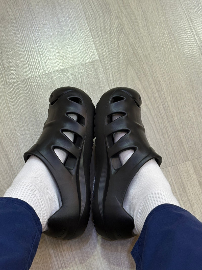 액트플러스 하이드로 블립온 230 발볼 넓은 직장인 후기 — 사진 6