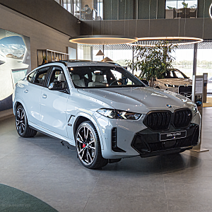 BMW X6 M60i M 퍼포먼스 후기, 브루클린 그레이와 아이보리 화이트 실내
