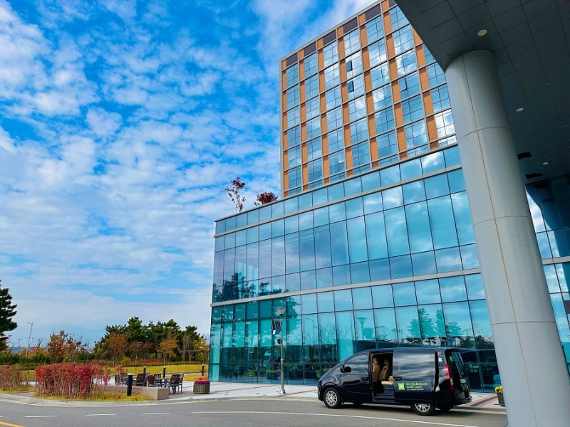 Top 3 Hotels Near Incheon Airport with Shuttle Service: My Personal Stay Review
