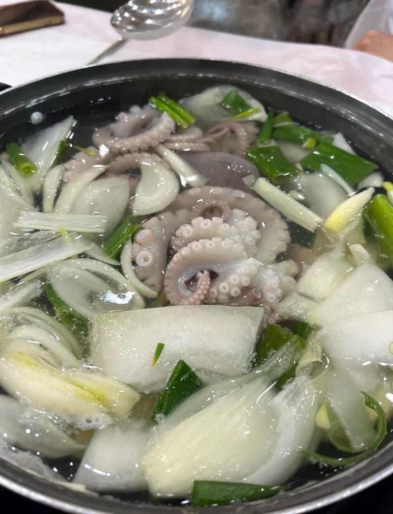 [태안 2박3일 여행 1편] 이원식당 태안 박속밀국낙지 맛집 솔직 후기