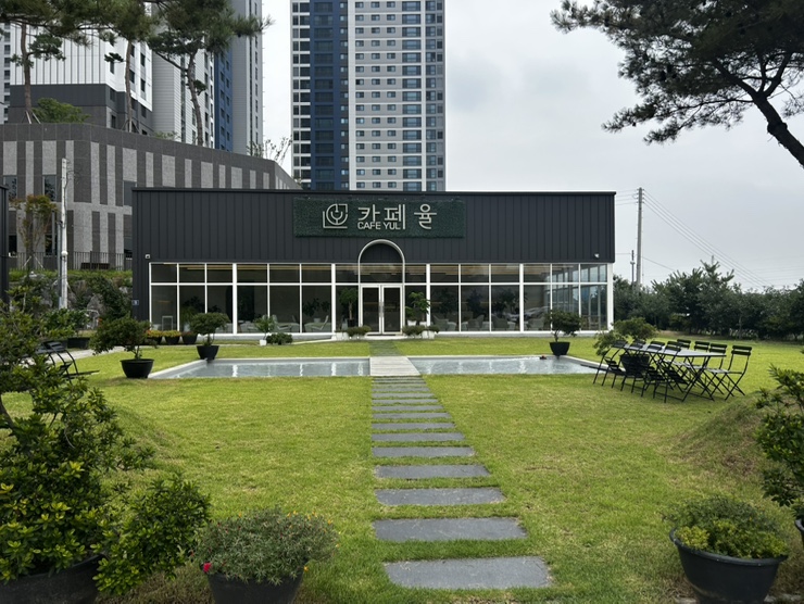 카페 율 사진 1