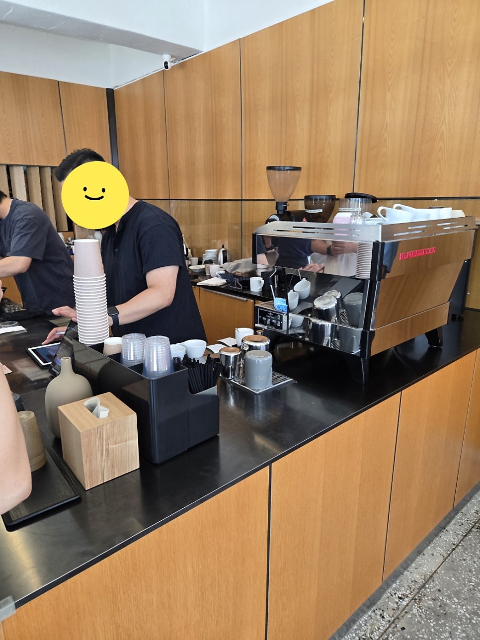 존스몰로스터리 사진 2