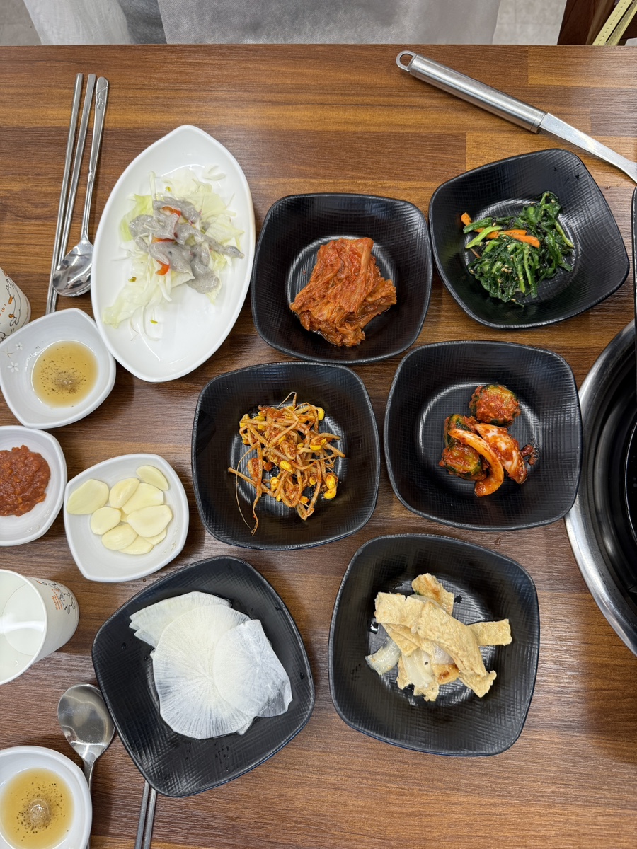 엄가네시골집24시얼큰한뼈해장국 사진 1