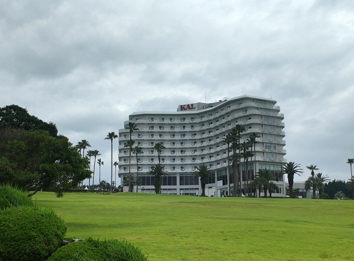 Jeju Seogwipo Kal Hotel: Review of a Value-for-Money 5-Star Accommodation with Pool and Breakfast