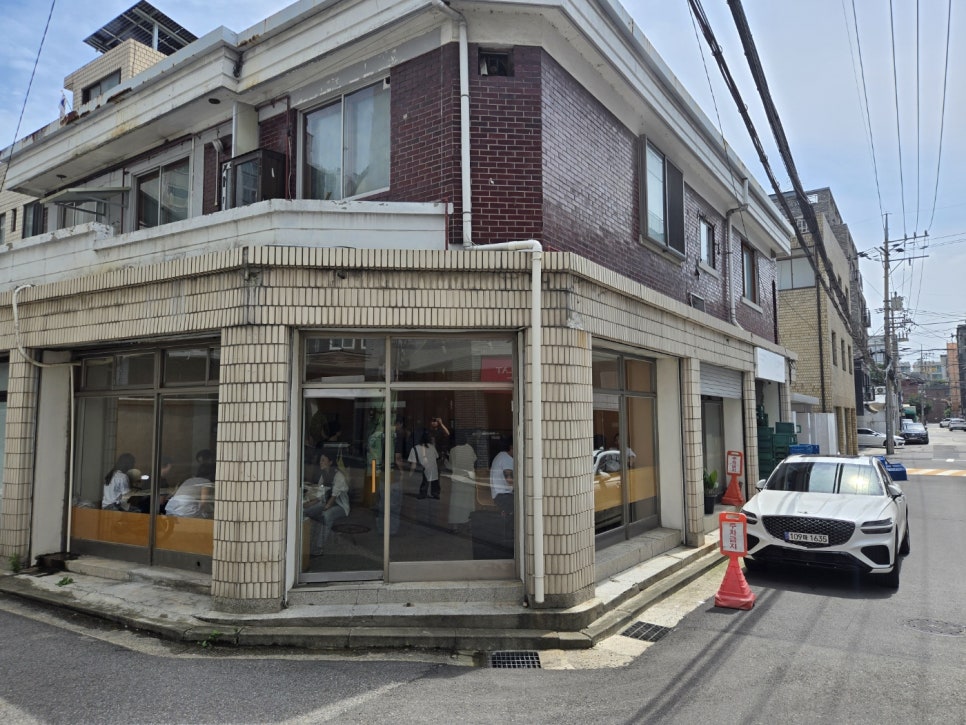 존스몰로스터리 사진 1