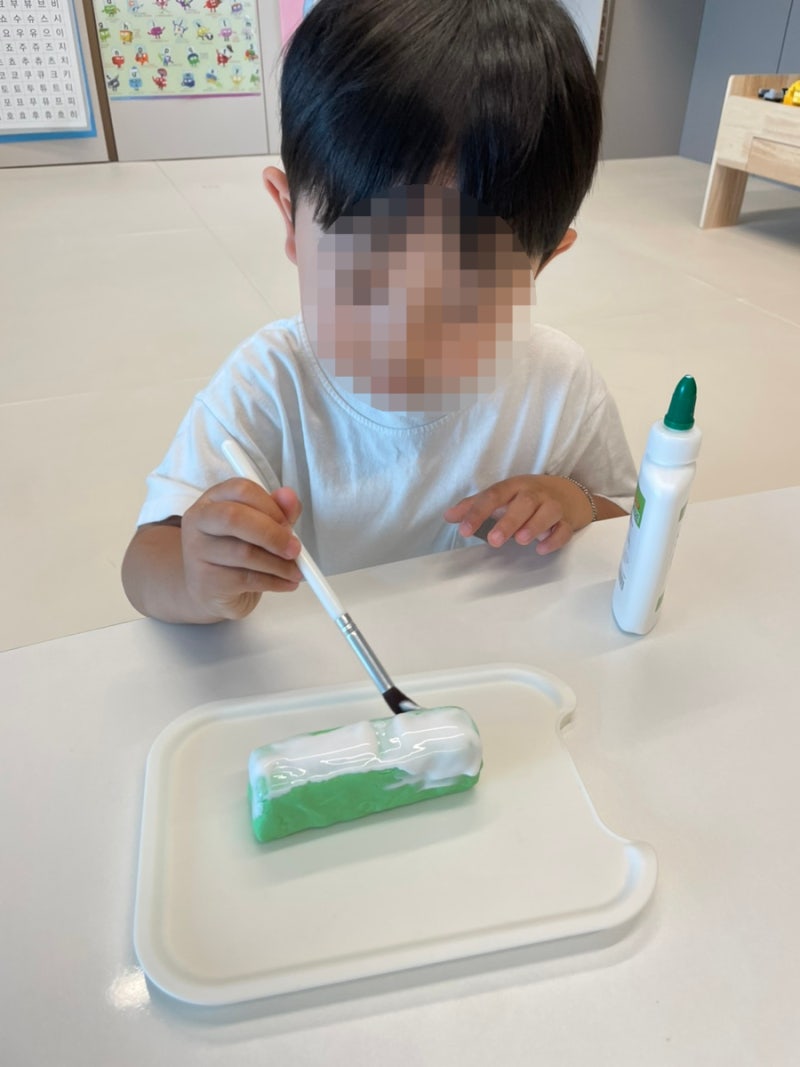 다이소 버터바 말랑이 만들기 방법 | 6살 방학 집콕놀이 추천! 저렴한 가격, 간단한 재료로 즐....