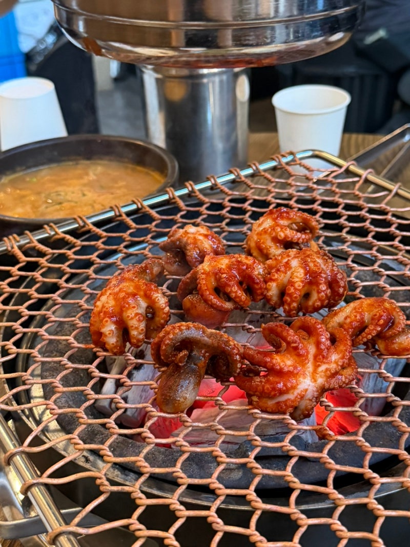 [대전/유성] 대전 봉명동 술집추천 대전 구워먹는 쭈꾸미 맛집: 김오조숯불쭈꾸미