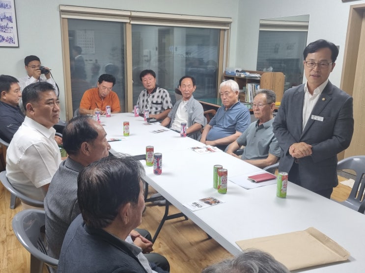 <b>윤용근 국회의원</b>, 공주 정안면 어물리 마을회관서 1박 2일 현장... 