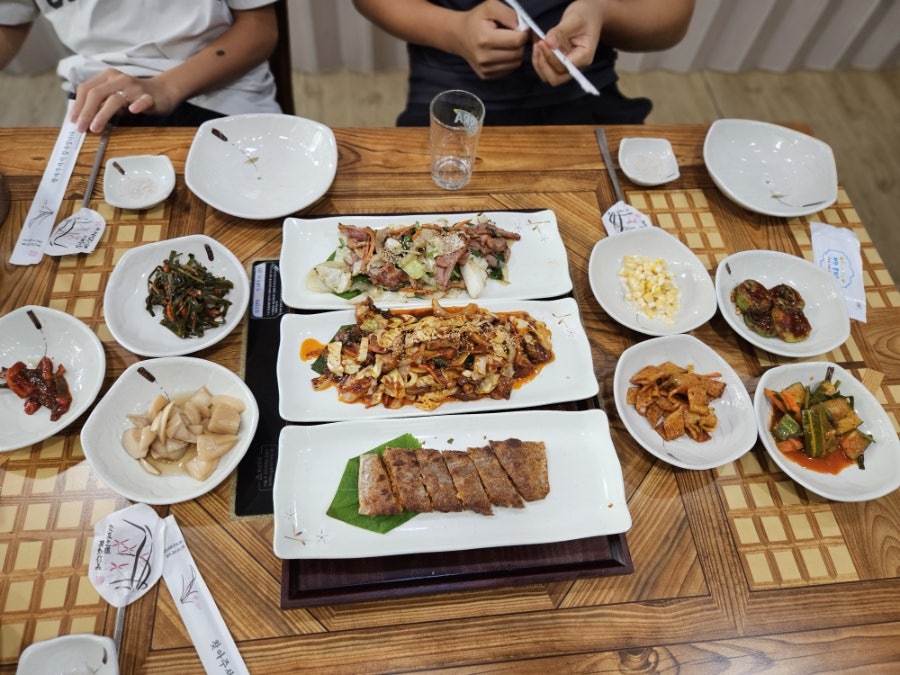 로하스황칠 오리전문점 사진 4