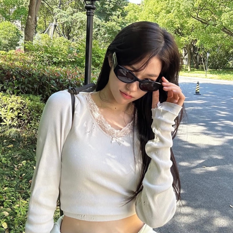 동궁 노윤서 사복 패션, 청순한데 힙하다
