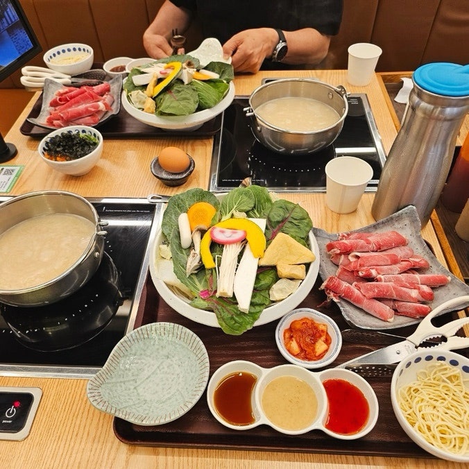 삼청동샤브 송도트리플스트리트점 사진 1
