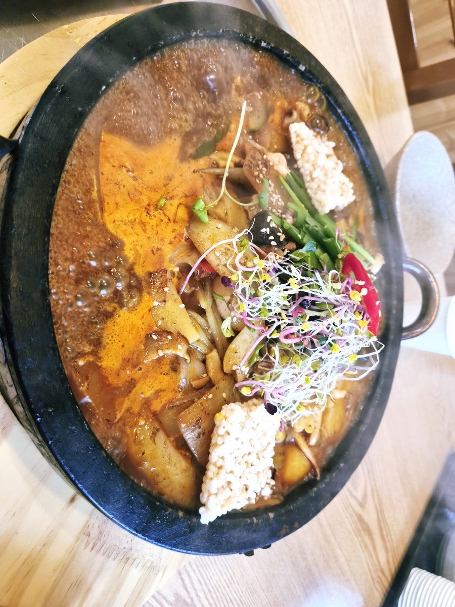 용봉산돌짬뽕 사진 1