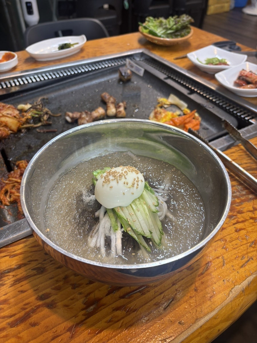 통통돌판생삼겹살 사진 2