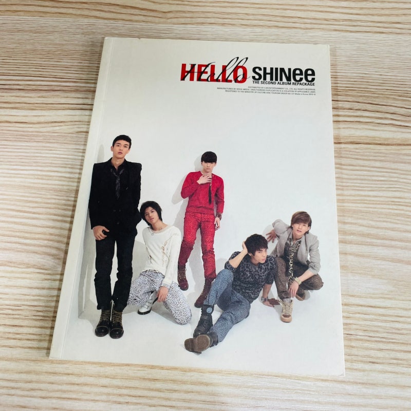 [中古CD] SHINee 2ndリパッケージアルバム『Hello』(デジパック)