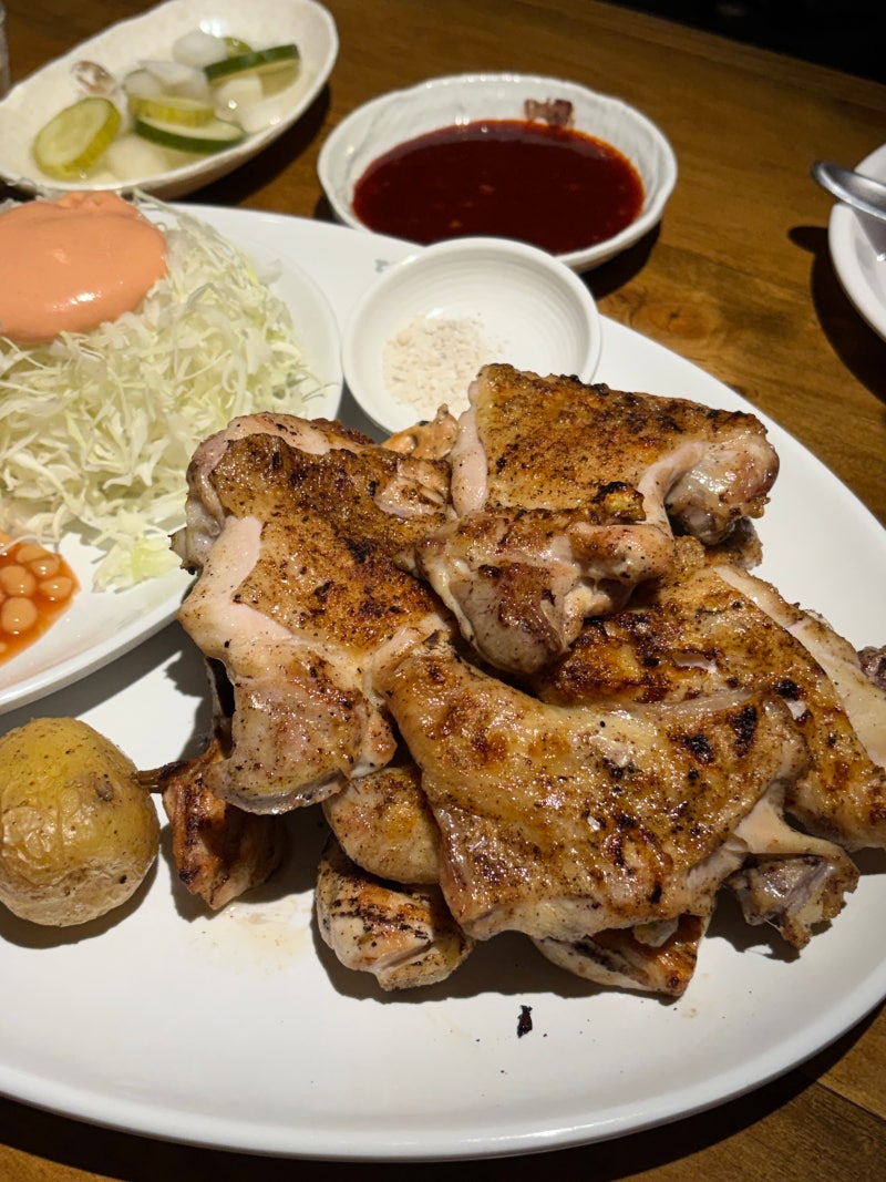 남영역 맛집 달맞이광장바베큐 남영점 야들야들한 숯불 장닭 규이