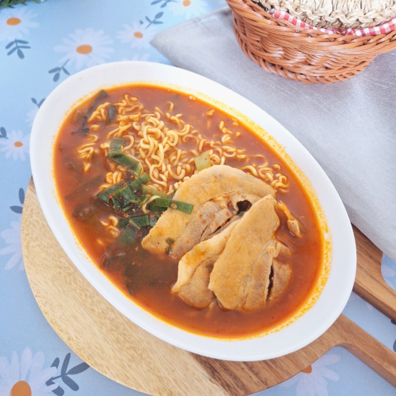 대패 삼겹살 라면 끓이는법 얼큰한 돼지고기 라면 레시피