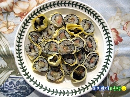 명란계란말이김밥:어른의 입맛 사로잡는 으른들의 꼬마김밥