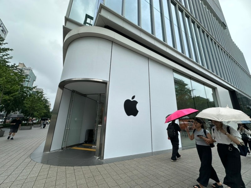 [홍대 애플] 습한 날씨 오아시스 발견! 쾌적함 터지는 '애플 홍대(Apple Hongdae)' 방문 후기 ❄️