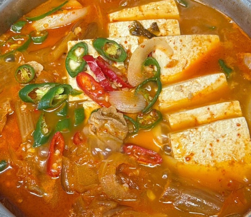 초간단! 대패삼겹김치찌개 레시피✨