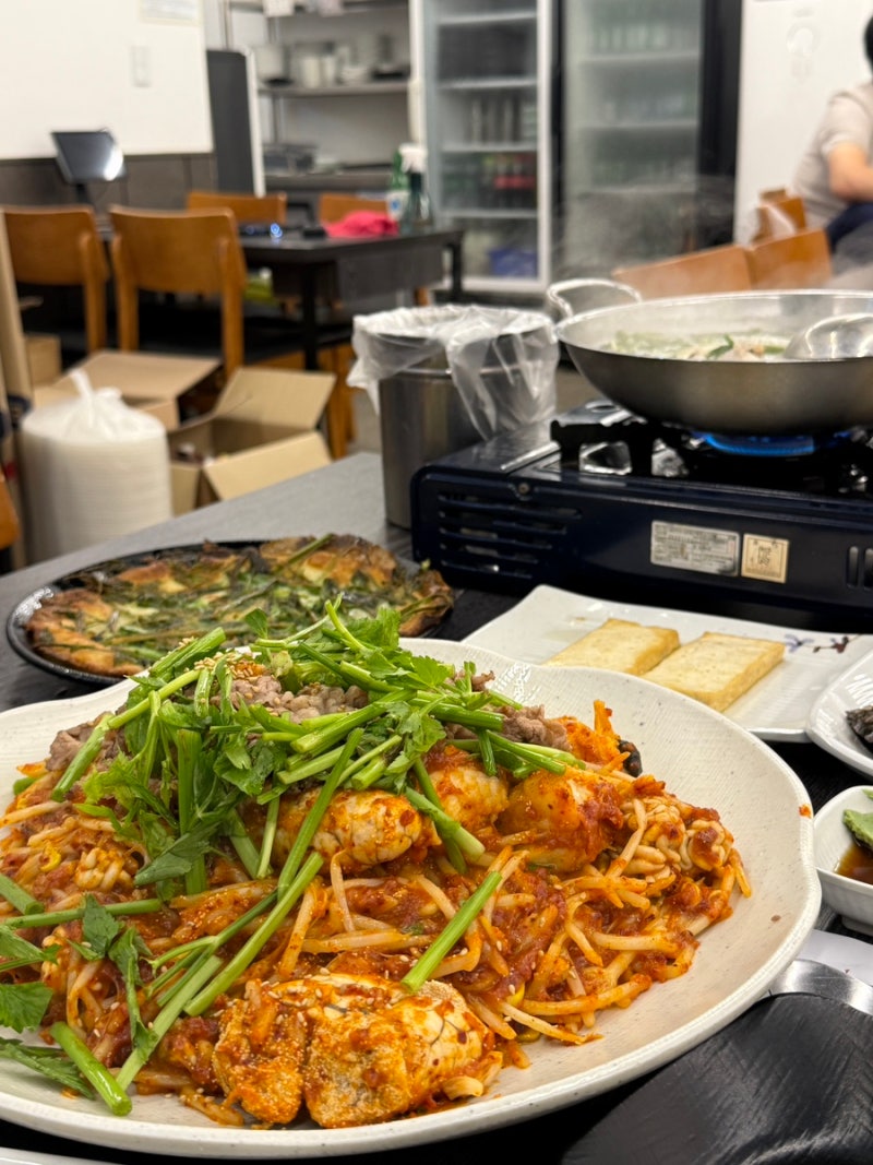 안산 고잔동 푸짐하고 구성 좋은 아구찜 맛집 아구듬뿍&알곤마니