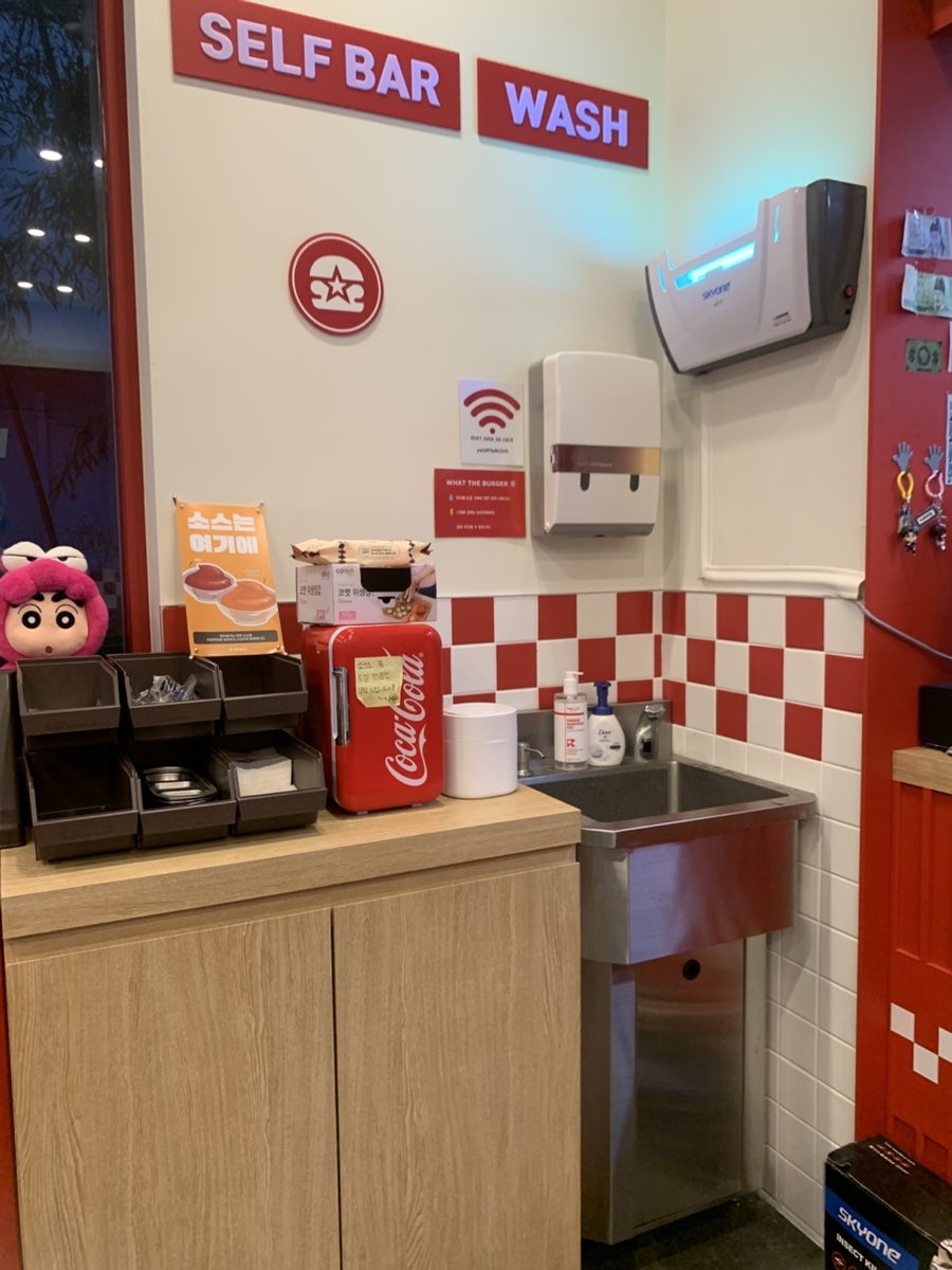 왓더버거 전주효자점 사진 6