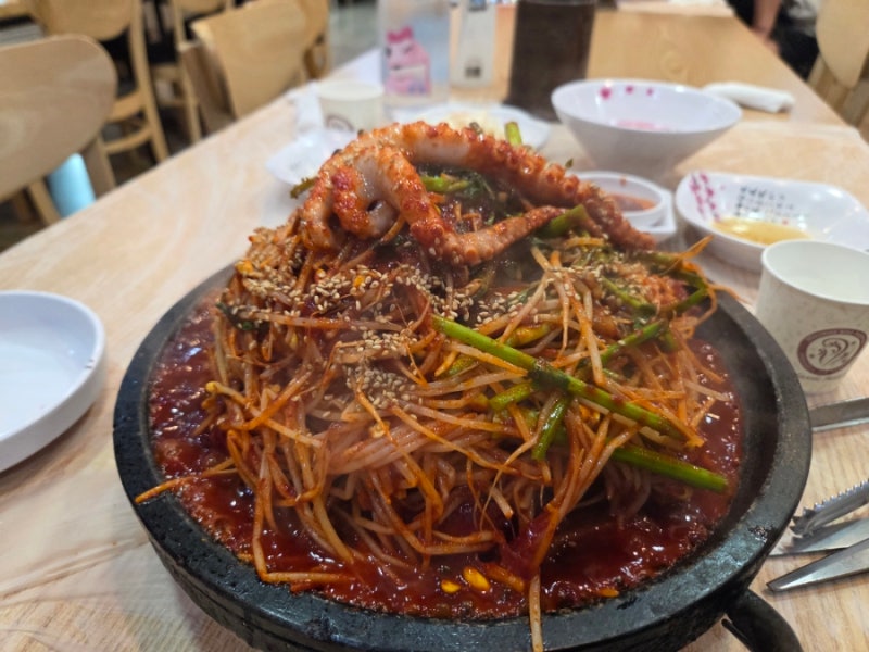 군산 지곡동 맛집 돌판 번지농장 돌판 아구찜