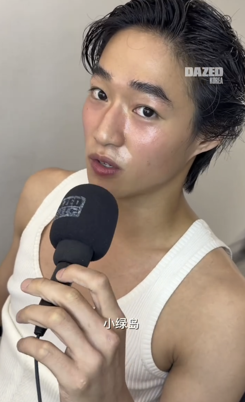 “이럴수가 방금?!…제니 뮤비 남주 카이 실물 공개 난리난 상황”: 데이즈드 인터뷰 속 신곡....