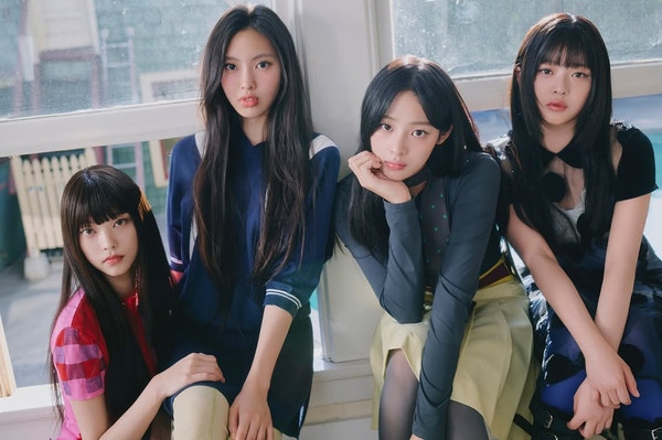 NewJeans、1年4ヶ月ぶりに公式YouTube動画公開！デビュー4周年、ダニエル不在の4人組、これはカムバックの兆候か？