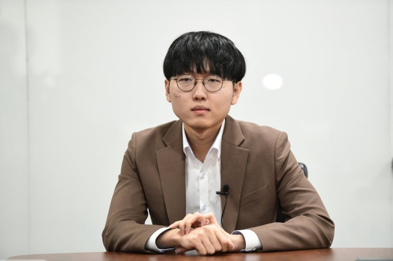 바둑 세계 랭킹 1위 신진서 9단 프로필 나이 고향 학력 경력