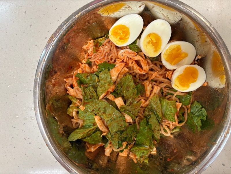 풀무원 새콤달콤 생쫄면을 활용한 쫄면 만들기 레시피 공유