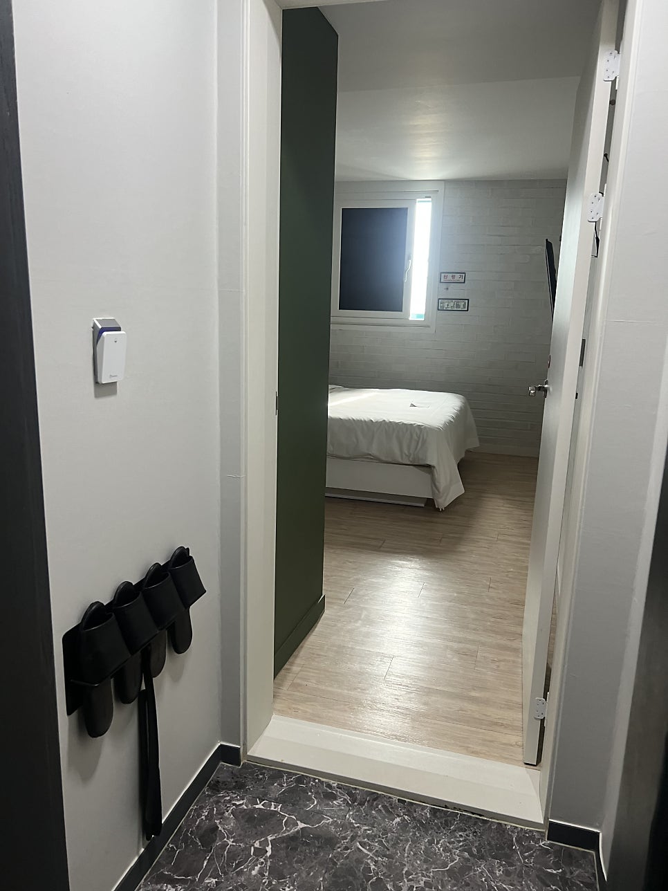 Hotelyaja Pohangyeogaekteomineoljeom photo 2