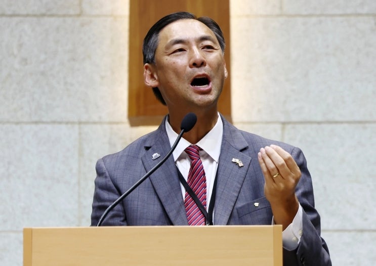 ‘이재명 대통령 명예훼손’ 혐의, <b>모스탄</b> 불구속 <b>기소</b>