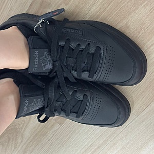 블랙 스니커즈 추천 ㅣ 리복 클럽 C 85 GL 트리플 블랙 후기