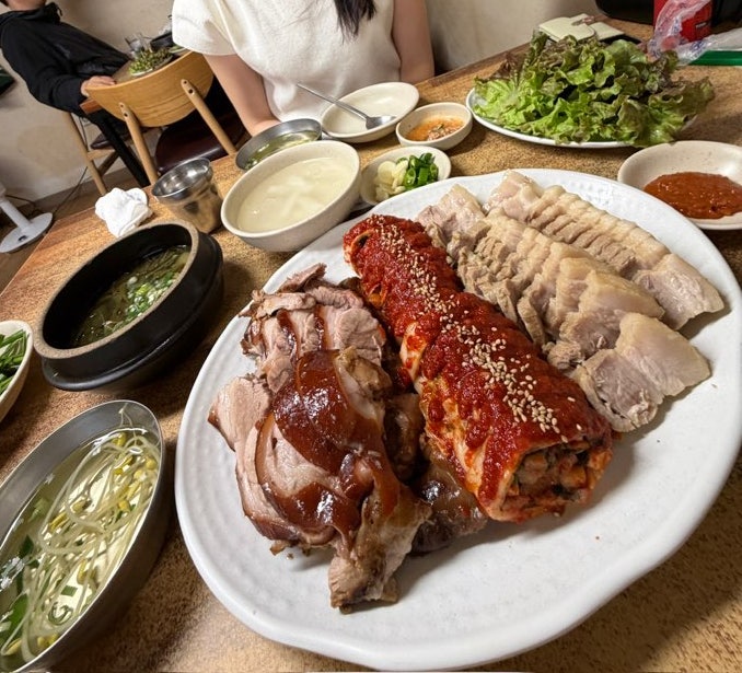 삼각지왕족발 사진 3