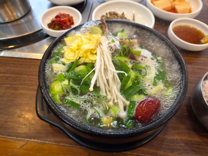 인천 중구 신포동 갈비탕 맛집, 깊게 우려낸 국물과 부드러운 갈비, "해청갈비탕"