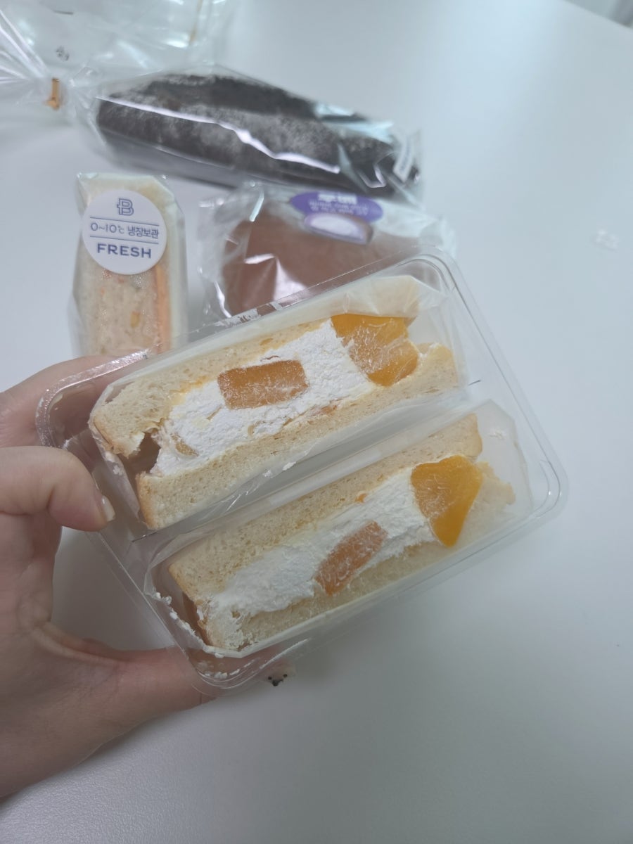 파리바게뜨 부산명륜점 사진 6