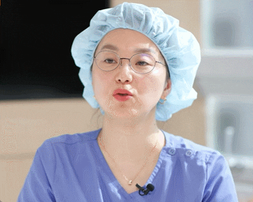 강직성척추염 치료 사례 l 아침마다 로봇처럼 온몸이 굳는 이유 확인해 보셨....