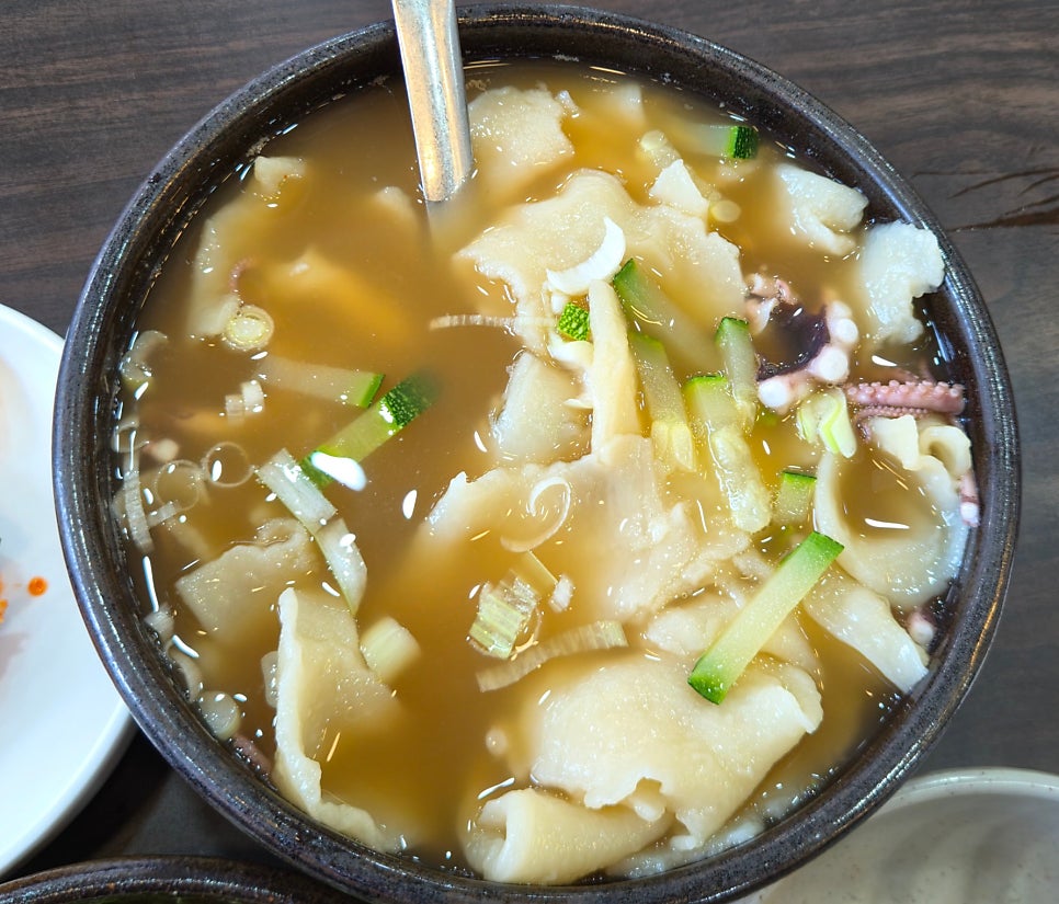 낙지한마리수제비 구성점 사진 6