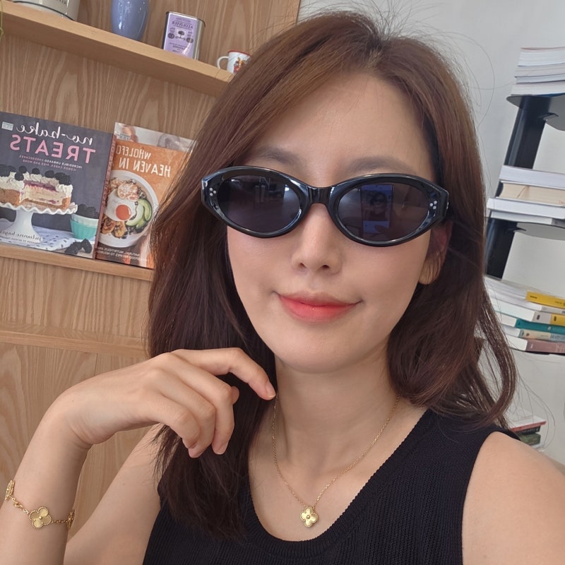 리에티 선글라스 LUNO C1 여름 여자 선글 비비워터밤 안경 착샷