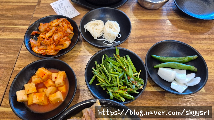 모라돼지국밥 사진 6