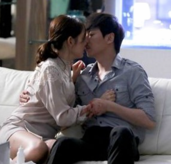 “김남길과 열애설 부인하더니..” 수많은 소문 뒤 탑배우와 결혼한 여배우 리즈 시절