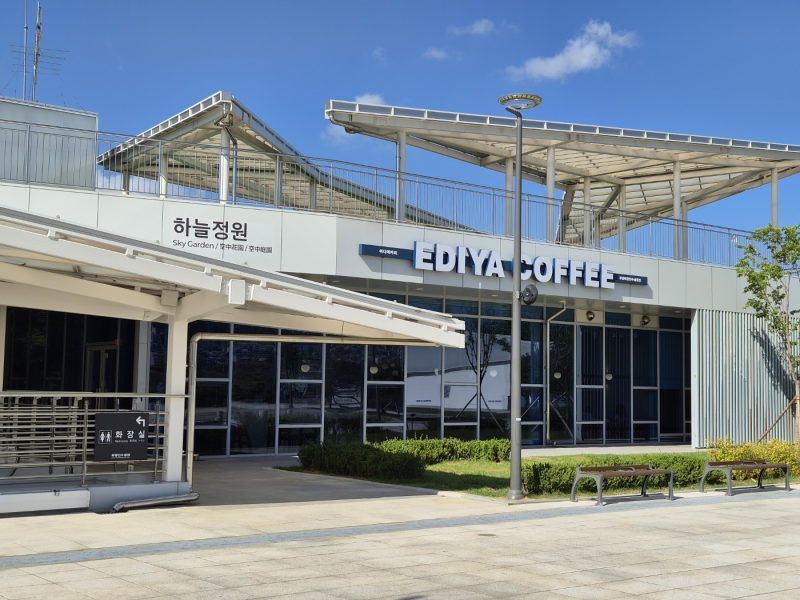 북항 최초! 이디야커피 부산북항친수공원점 오픈, 북항이 더욱 편리해졌습니다
