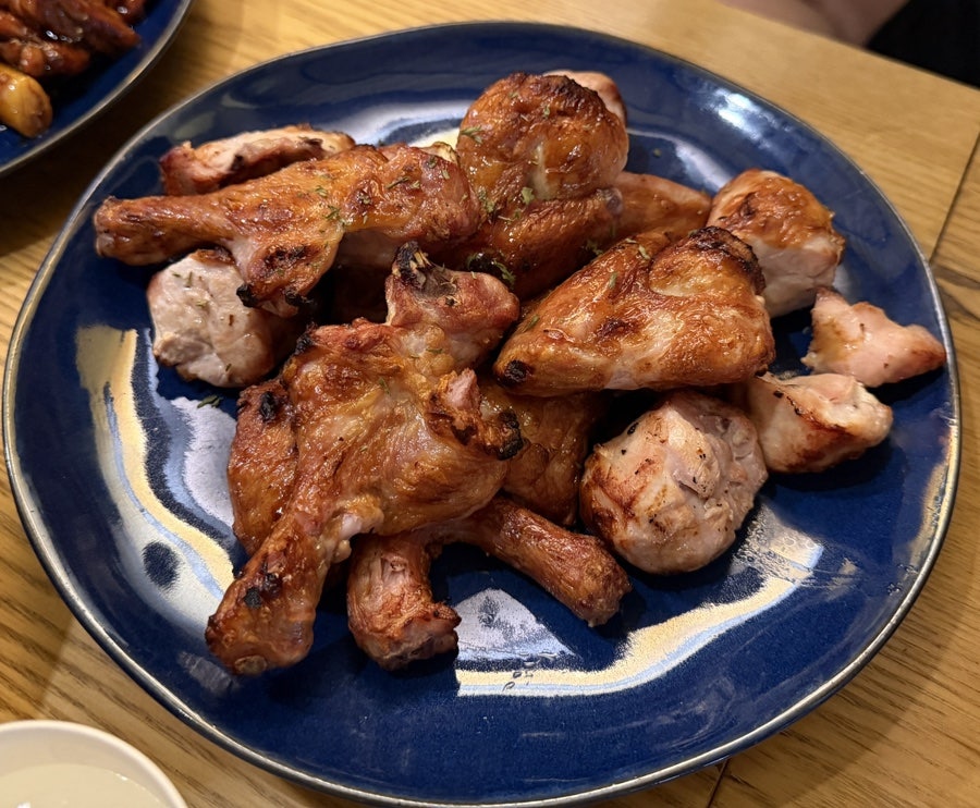 독가마숯불바베큐치킨 사진 1