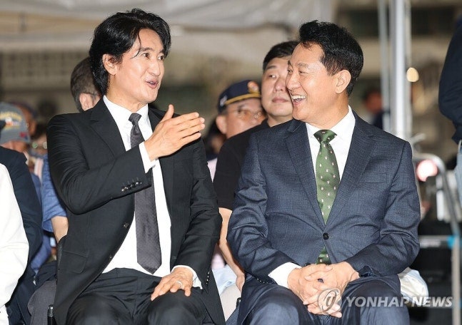 신현준 오세훈 광화문 동행 취임식 이어 다시 함께한 이유