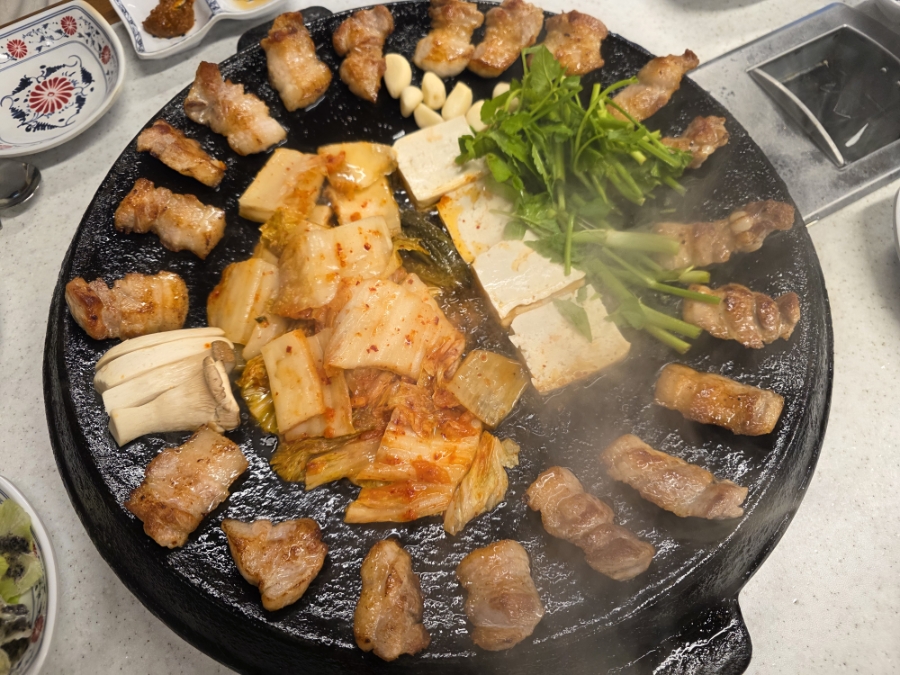 진짜무쇠삼겹 공주점 사진 4