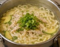 중복 보양식 닭칼국수, 국물 진하게 끓이는 황금레시피