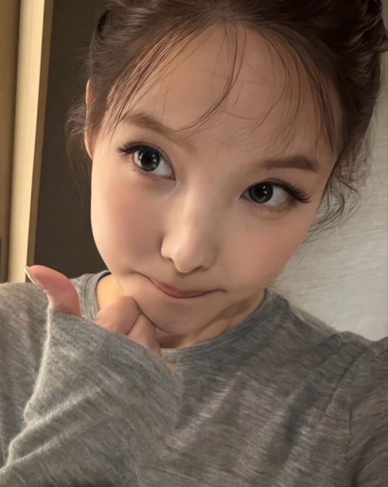 트와이스 나연 배경화면으로 적용 후 실제 금전운 후기